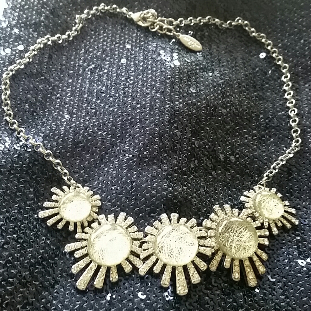 Ann Taylor floral necklace silvertone